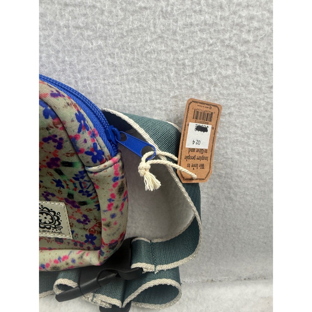 Natural Life Kaleidoscope Tie Dye Belt Bag Fanny Pack Multi Color NWT - Picture 2 of 9